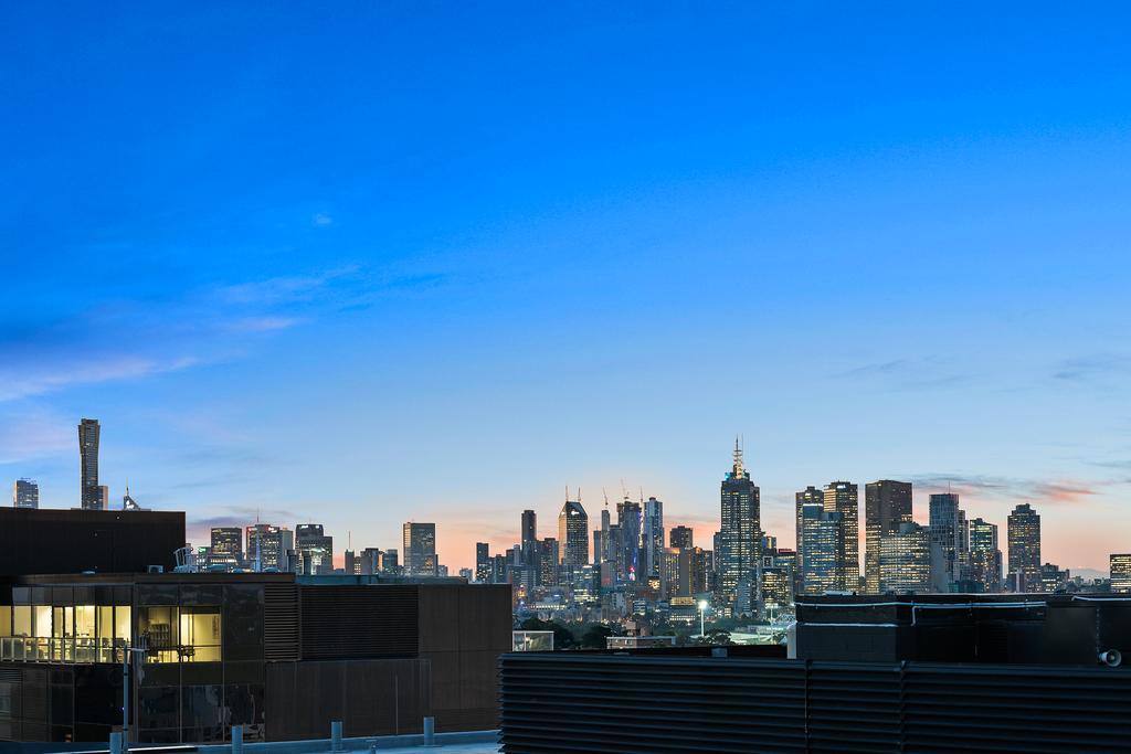 District South Yarra Aparthotel Melbourne Exterior photo